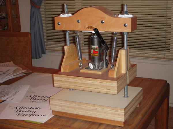 DIY Book press : r/bookbinding